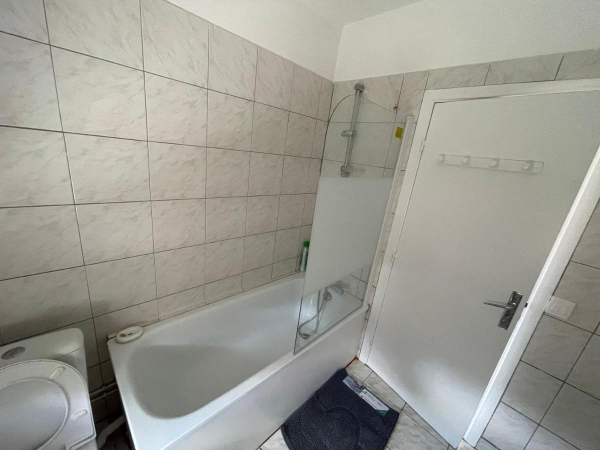 Best Holliday Home For Family Newly Renovated Garges-lès-Gonesse エクステリア 写真