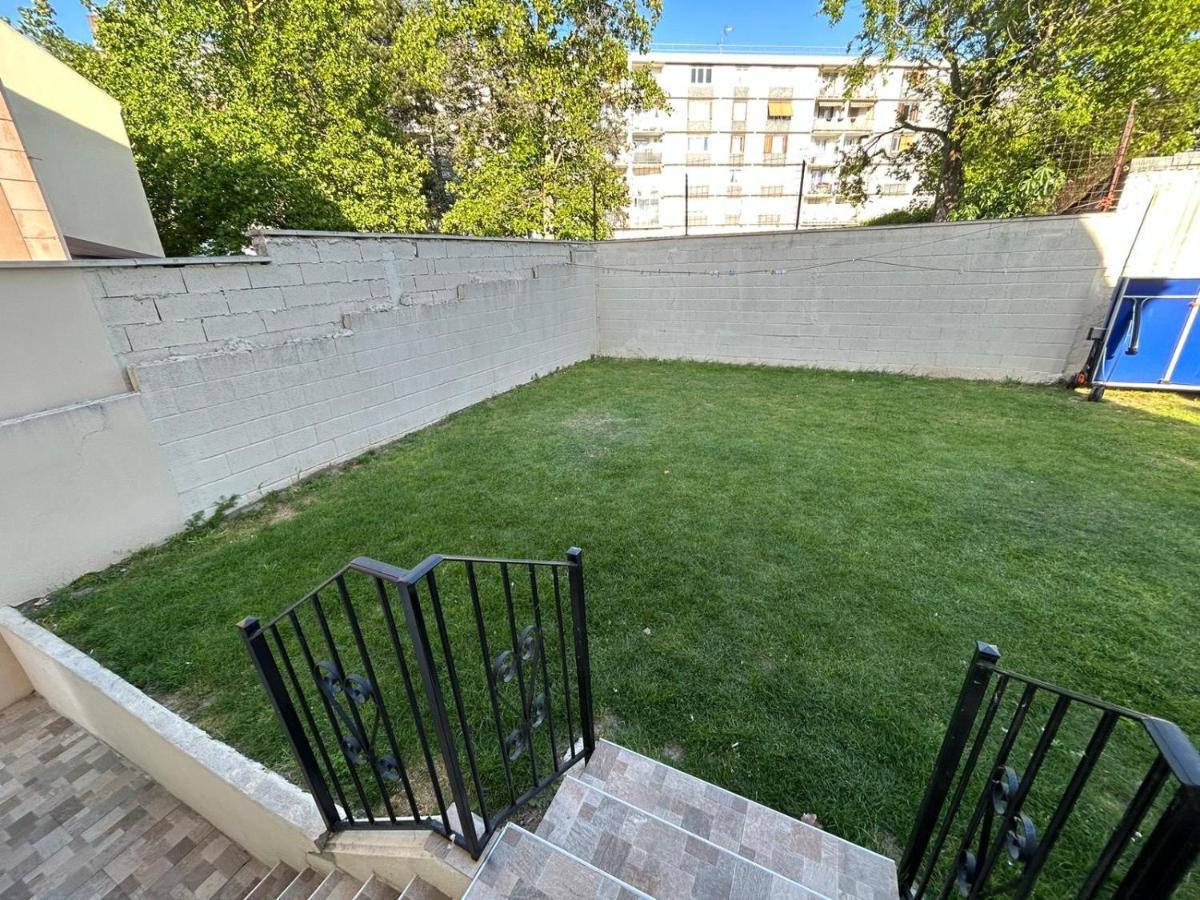 Best Holliday Home For Family Newly Renovated Garges-lès-Gonesse エクステリア 写真